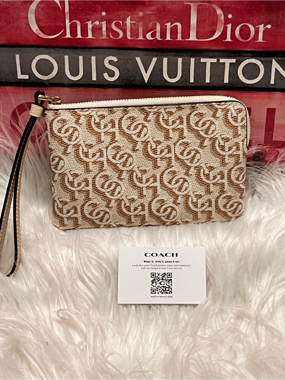 Coach NWT Tan & White Signature Zip Wristlet with Wrist Strap